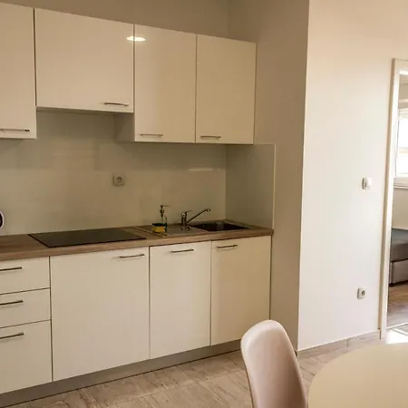 Apartment Giovanni Aero *