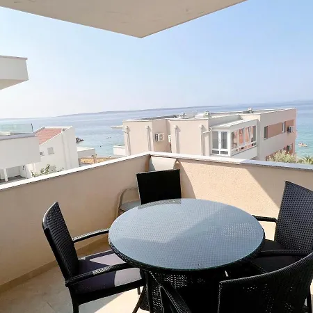 Giovanni Aero Apartment