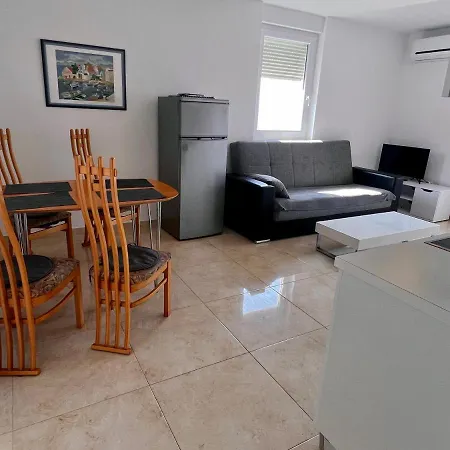 Apartment Giovanni Aero *