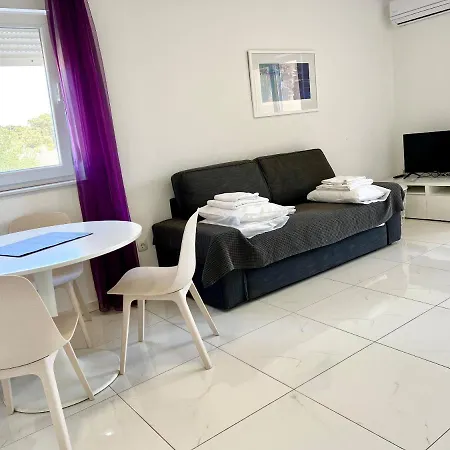 Apartment Giovanni Aero